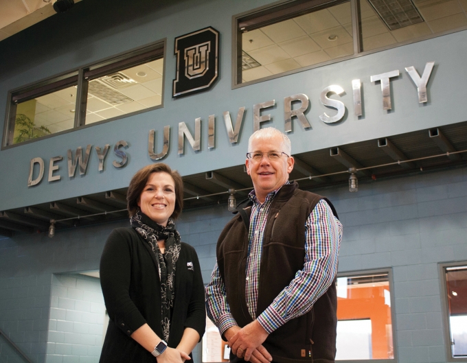 7e7ff8c3537a33f3bb32080611e6cb18_XL