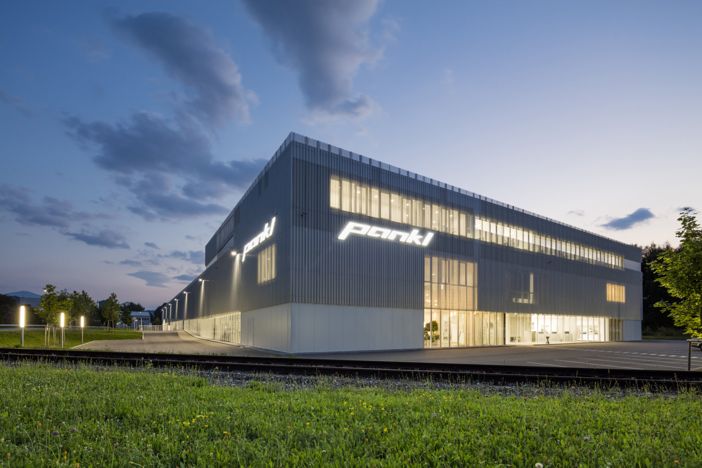 Pankl Racing Systems Chooses EMAG for Turning of Transmission Shafts and Gears Pankl_MG_7262_Meieregger