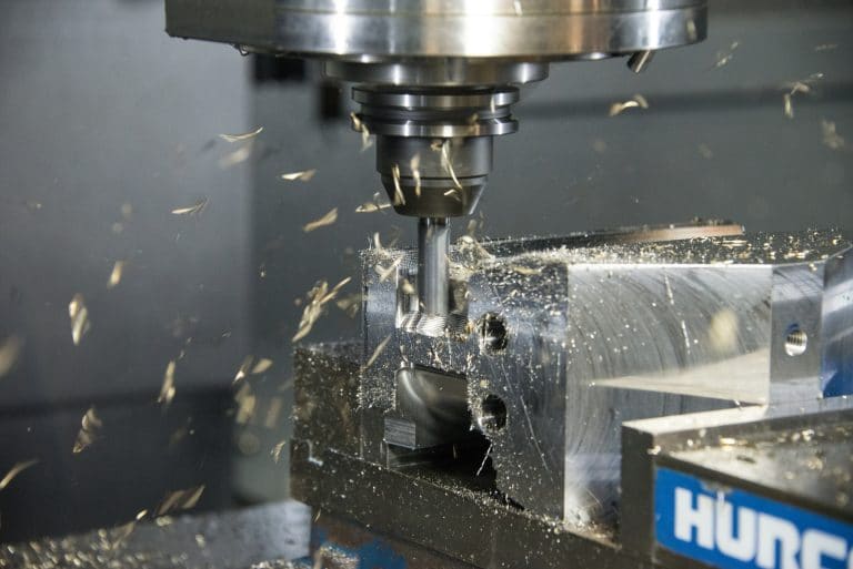 Meeting Moldmaking Challenges Lead-Image-Mastercam_Machining-768×513-min