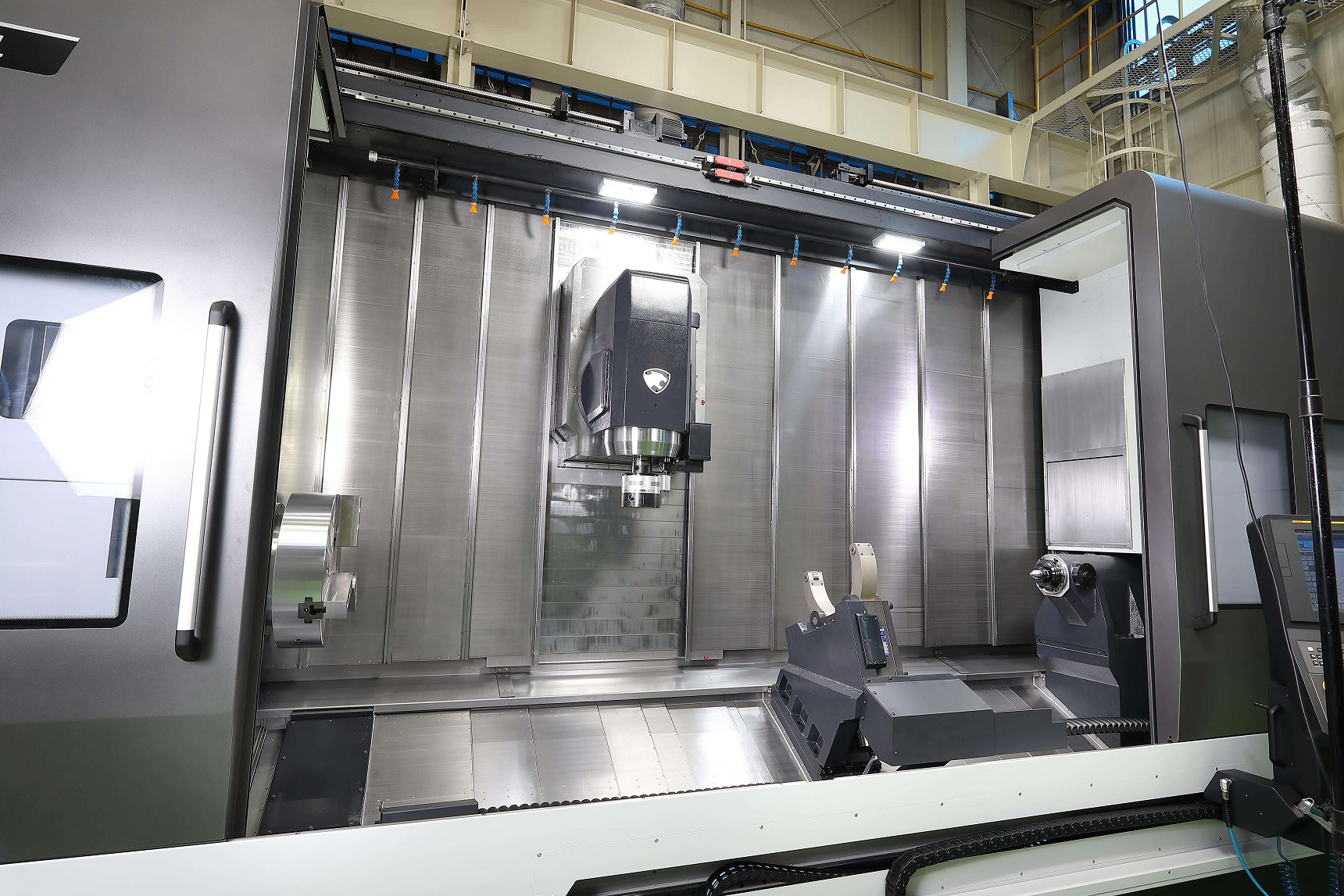 Doosan Introduces the New PUMA SMX5100L Doosan SMX5100L