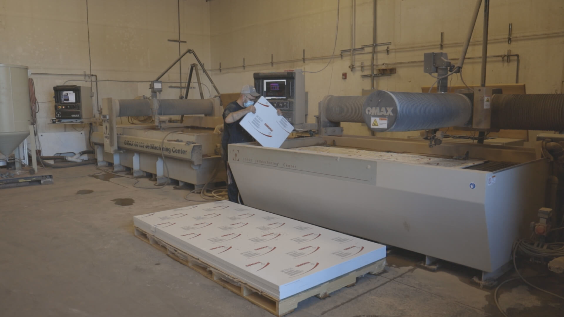 OMAX Virtual Trade Show to Feature Customer Insights Into Waterjet Productivity Machine Repair & Design