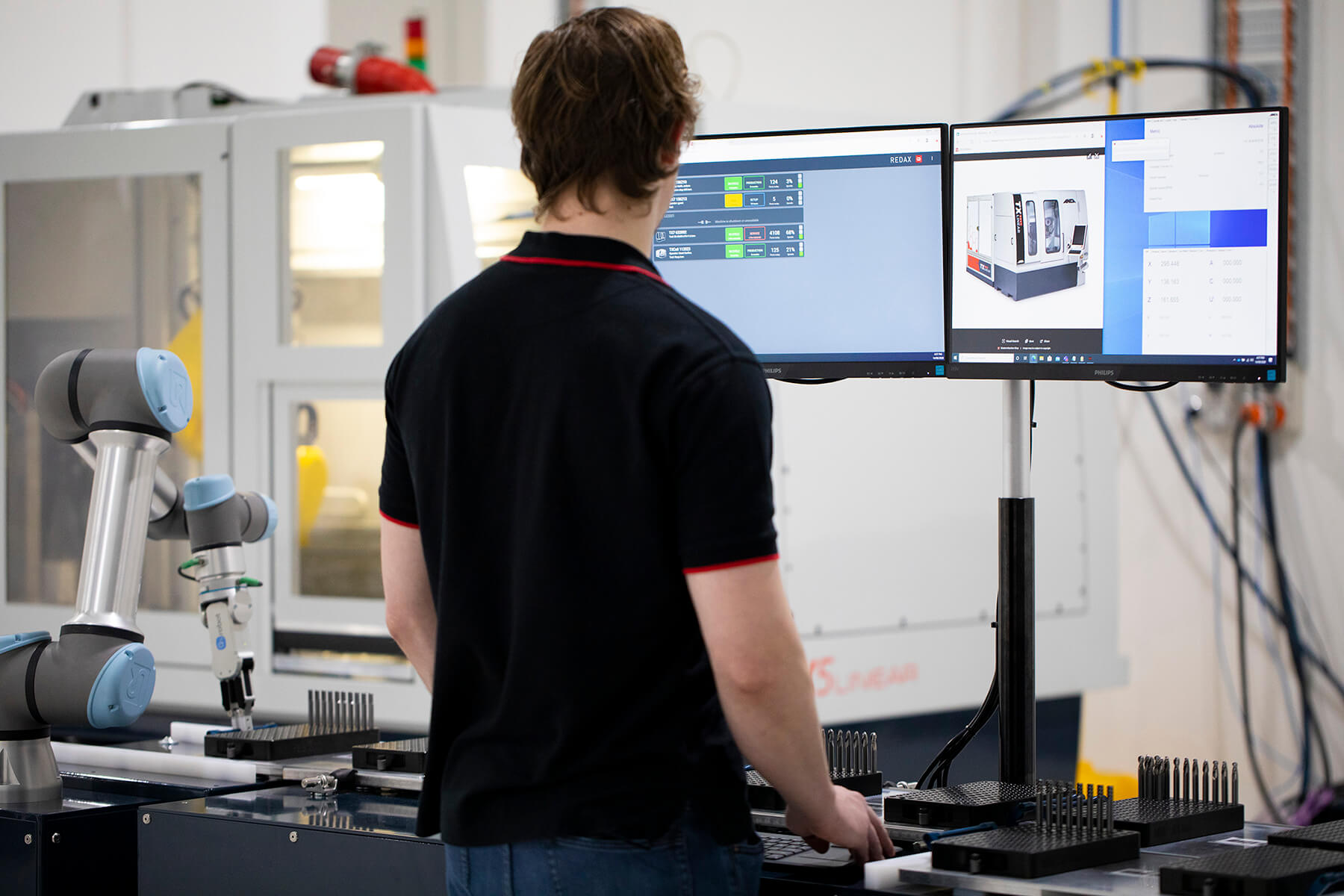 ANCA’s new era of automation: intelligent solutions for maximizing productivity 24/7 AutoSet is the hub for tool pallet preparation and management