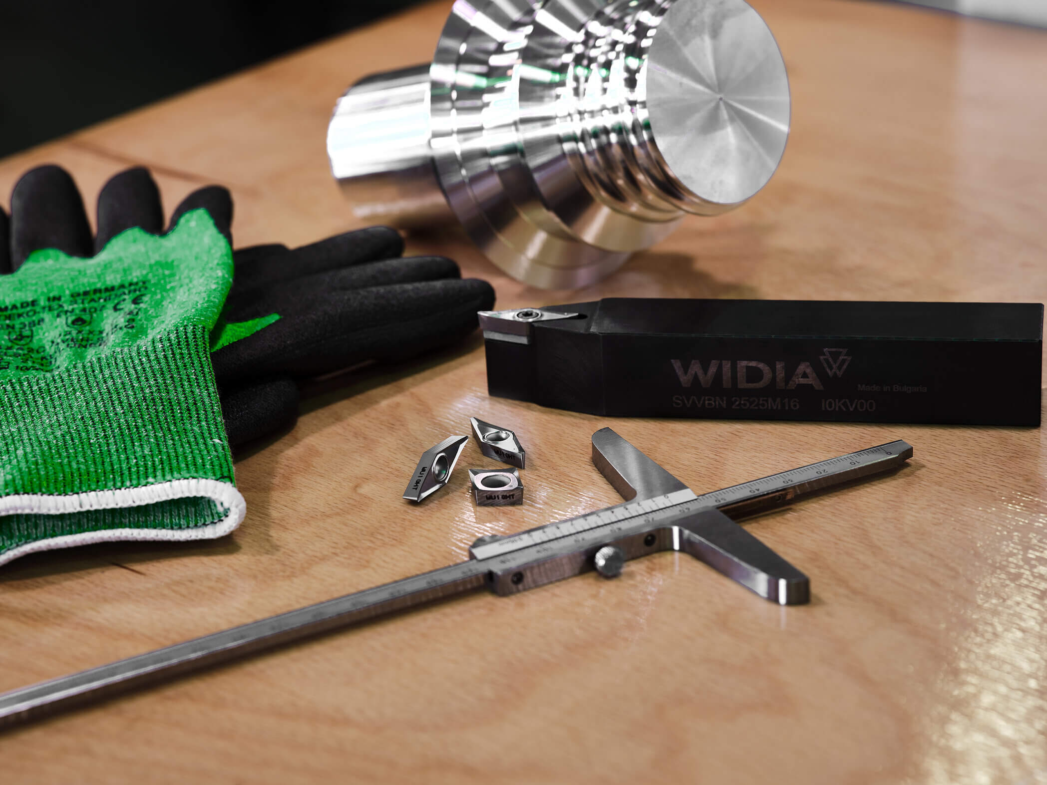WIDIA Introduces New Chipbreaker for Machining Aluminum rsz_1widia_2409_algeometry_vbgt160408al_033_72dpi_rgb (1)