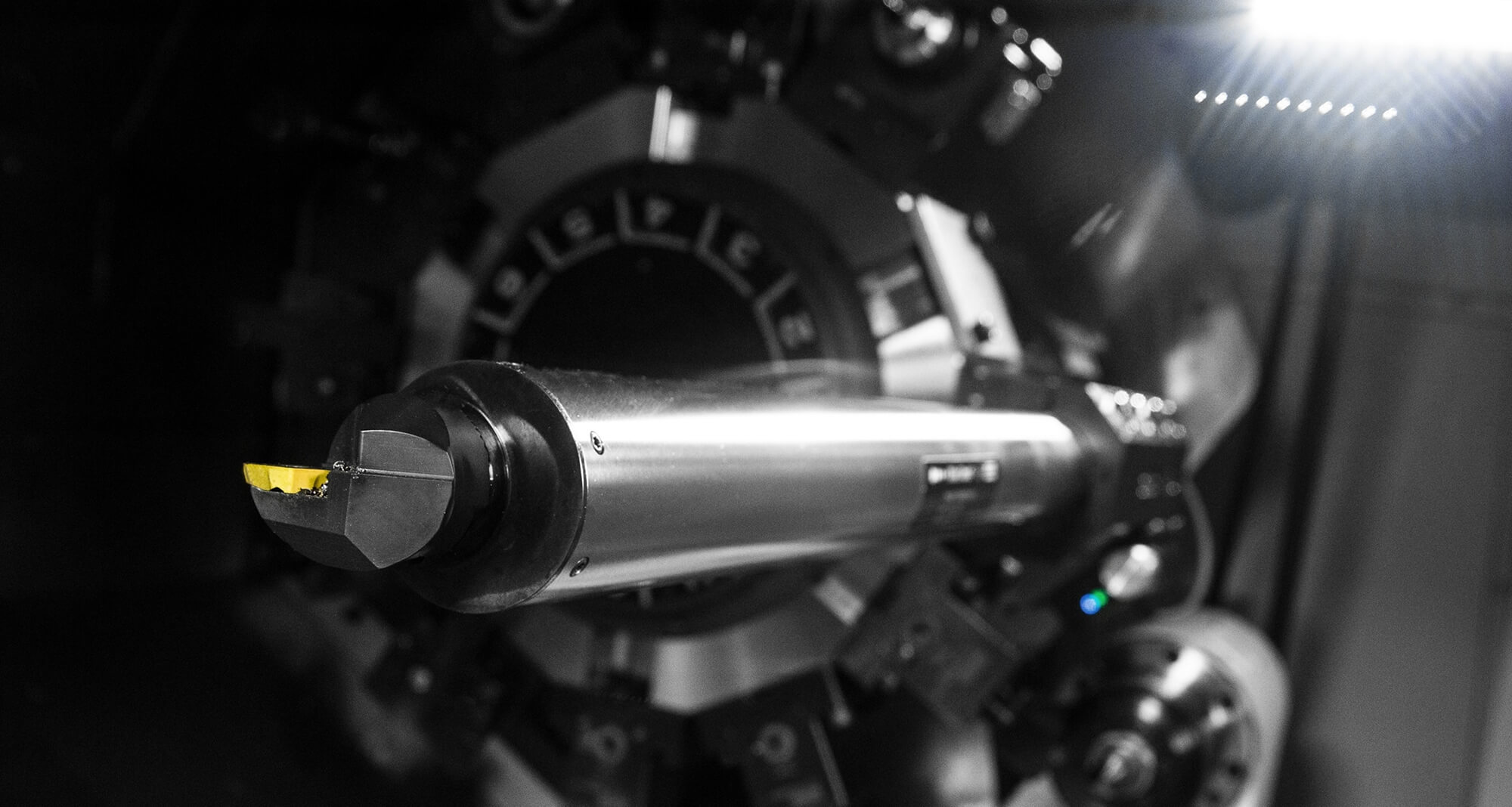 Digital Manufacturing for Aerospace: Efficient Production When Failure is Not an Option SAC376-Digital-Manufacturing-for-Aerospace_IMAGE2 (1)