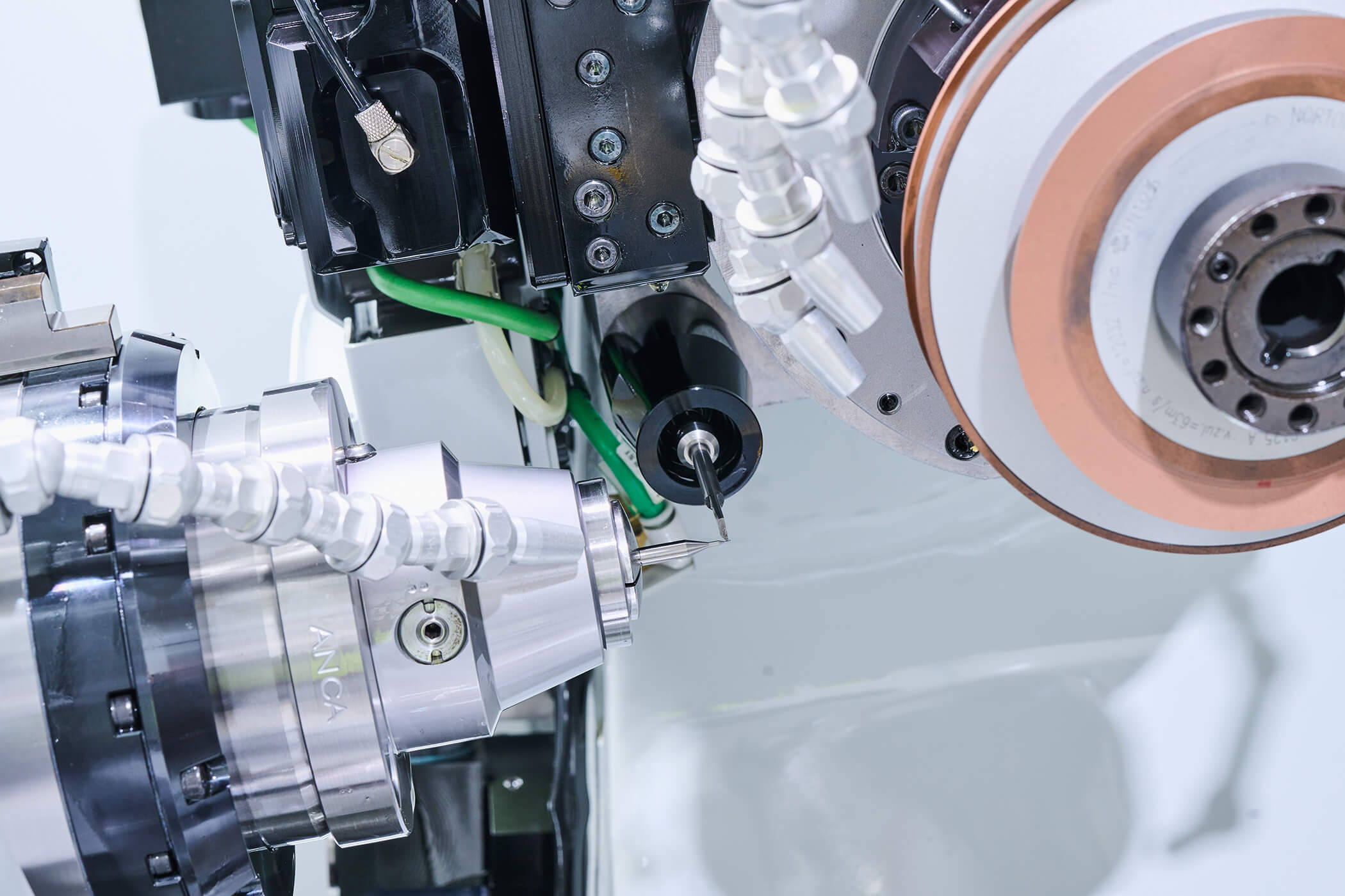 Unleash the power of precision: ANCA's FX7 ULTRA offers unparalleled accuracy for small tools down to 0.1mm FX7 ULTRA offers unparalleled accuracy for small tools down to 0.1mm (1)